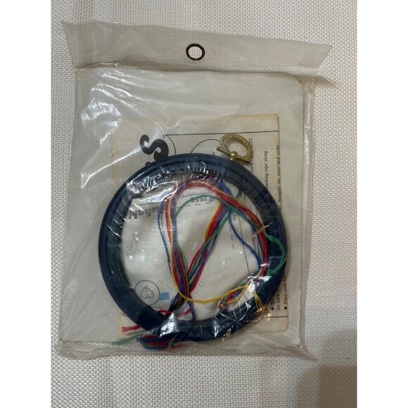 Vintage StitchableS Lil Lamb Birth Record Cross-Stitch Kit 7555 4 Hoop Blue & Mu - Picture 2 of 2